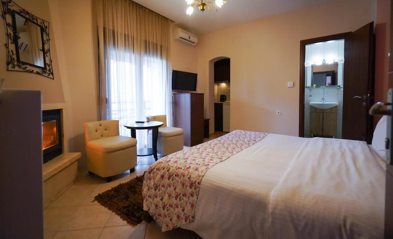 Guesthouse Liogerma Káto Loutrákion Dış mekan fotoğraf