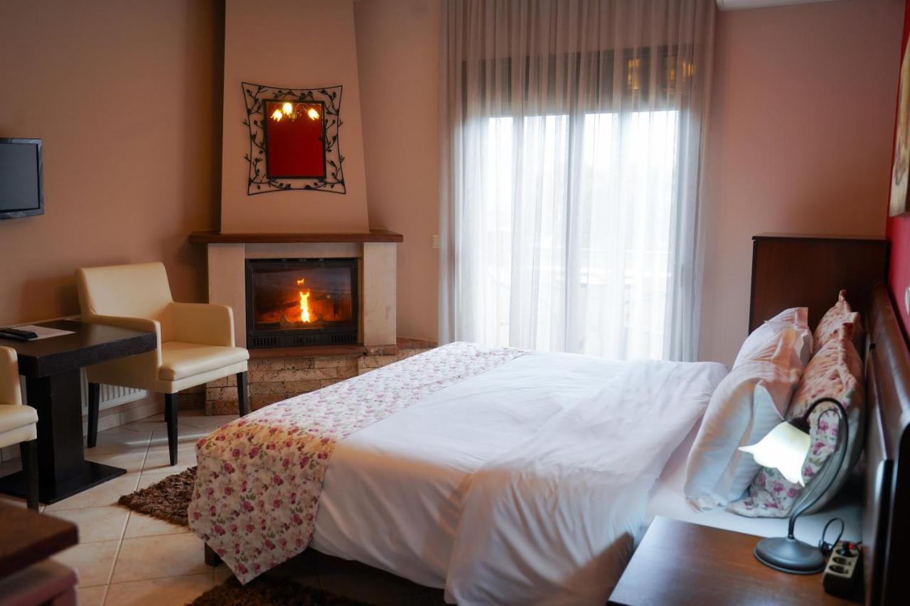 Guesthouse Liogerma Káto Loutrákion Dış mekan fotoğraf