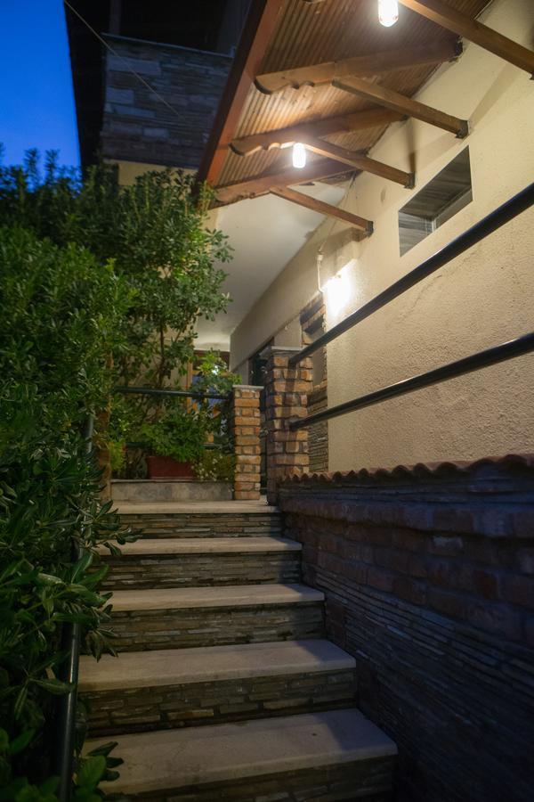 Guesthouse Liogerma Káto Loutrákion Dış mekan fotoğraf