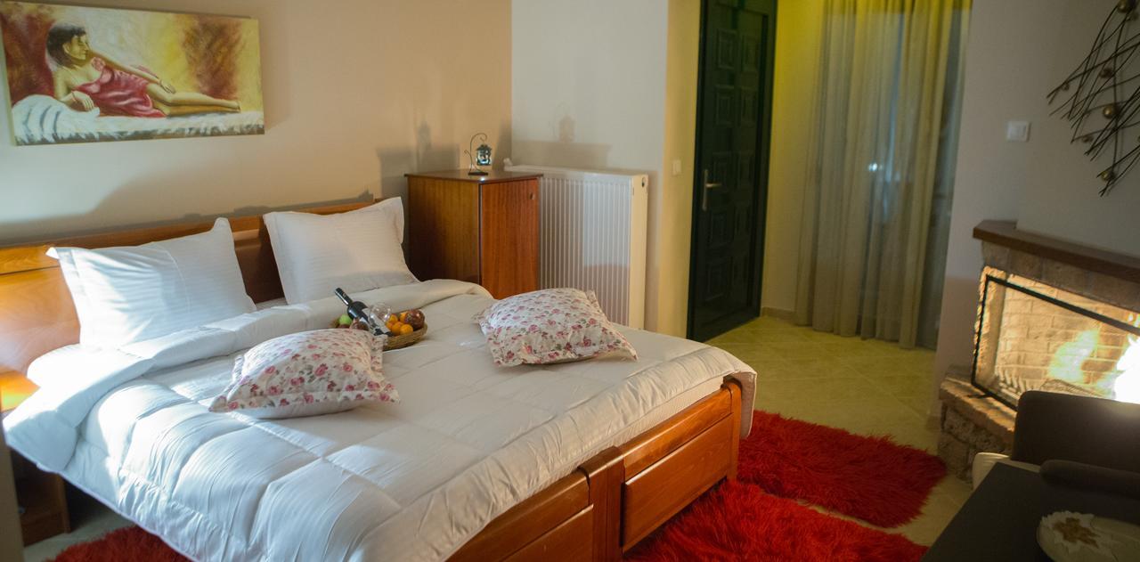 Guesthouse Liogerma Káto Loutrákion Dış mekan fotoğraf