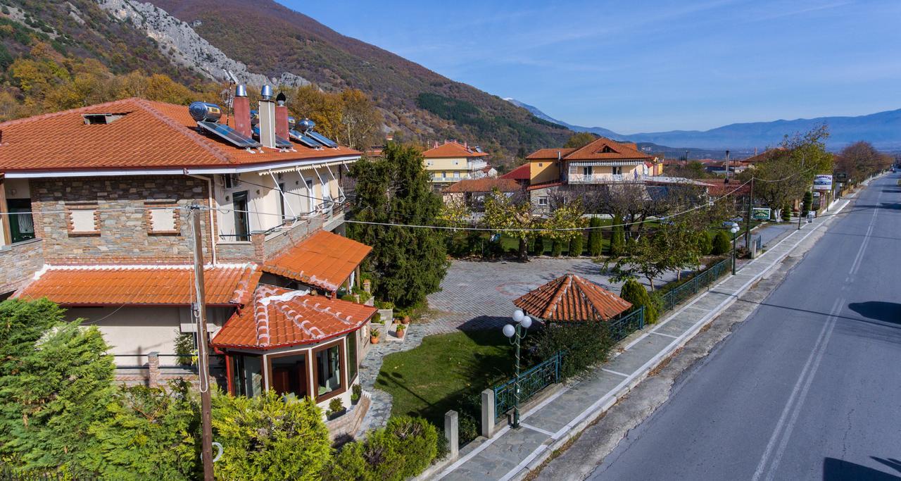 Guesthouse Liogerma Káto Loutrákion Dış mekan fotoğraf